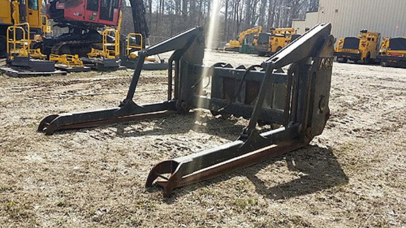 2011 AMER COUPLER PIPE FORKS