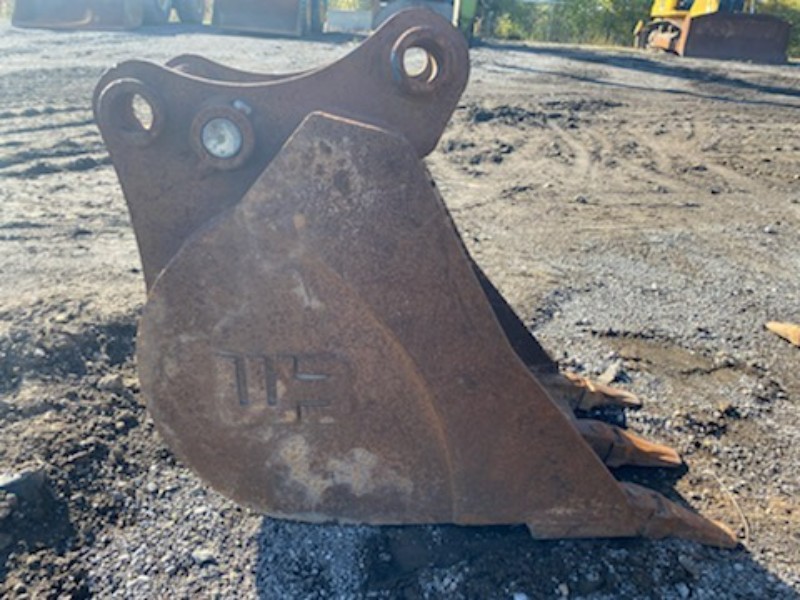 EXCAVATOR BKTS.-UTILITY