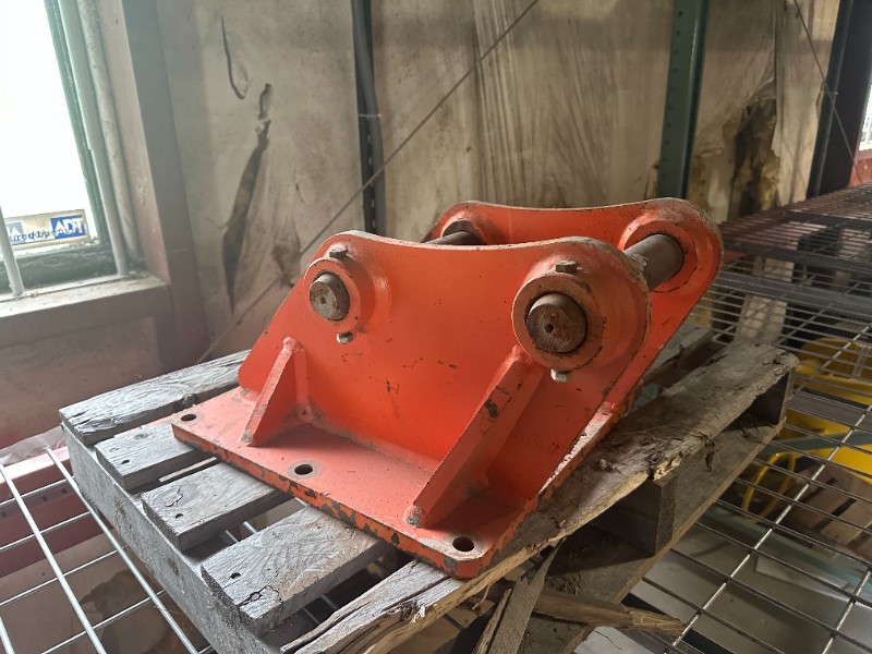 2019 NPK PH3 MOUNTING BRACKET